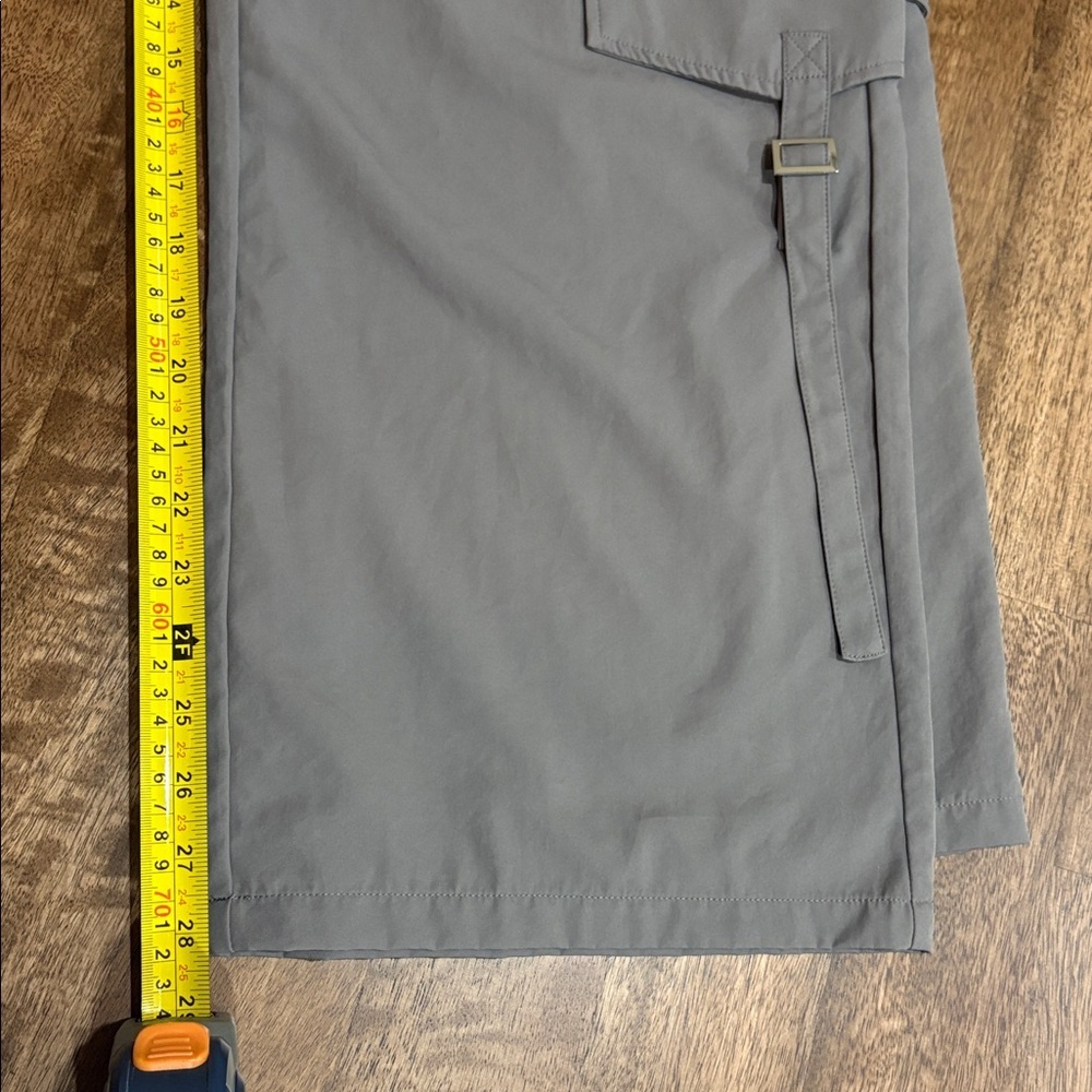 Halara Wide Leg Cargo Pants in Gray Size Medium. Like new! - Picture 6 of 10